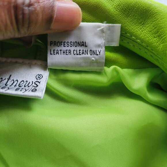 Newport News Women's Lime Green Leather Jacket (Size: 18) - Picture 11 of 14